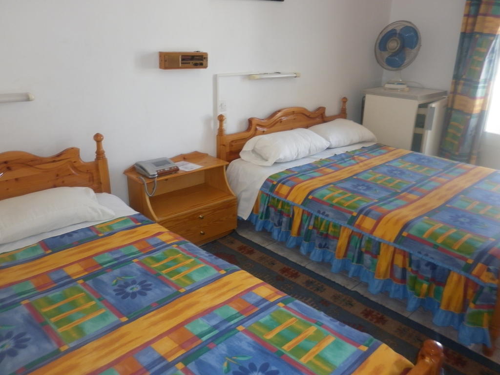 Miramare Hotel Lakkíon Zimmer foto